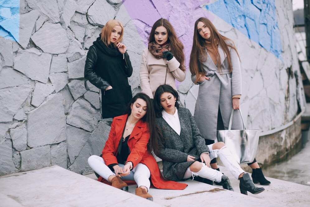 How to Build a Cohesive Wardrobe That Works Year-Round